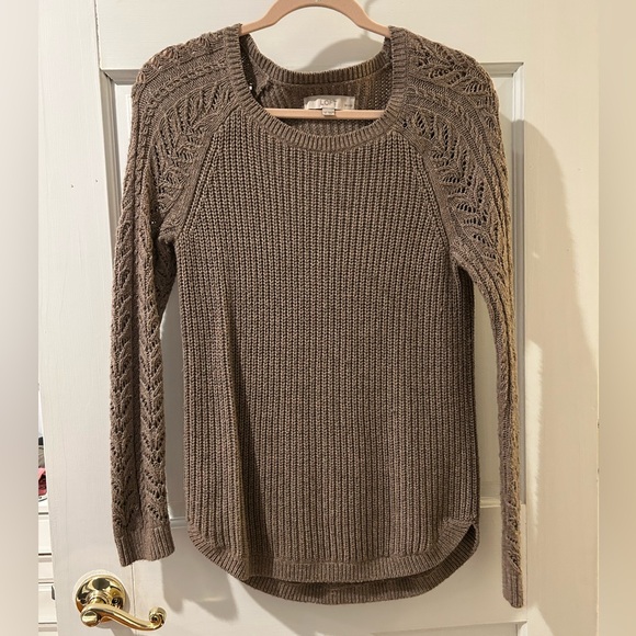 LOFT Sweaters - LOFT Taupe Knit Sweater with Lace Sleeves
